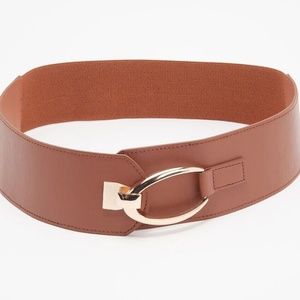 SUSAN GRAVER Faux Leather Elastic Back Belt w/Novelty Metal Closure Cognac L/XL
